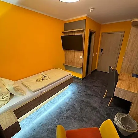 Heidekoenig 3* Τσέλε