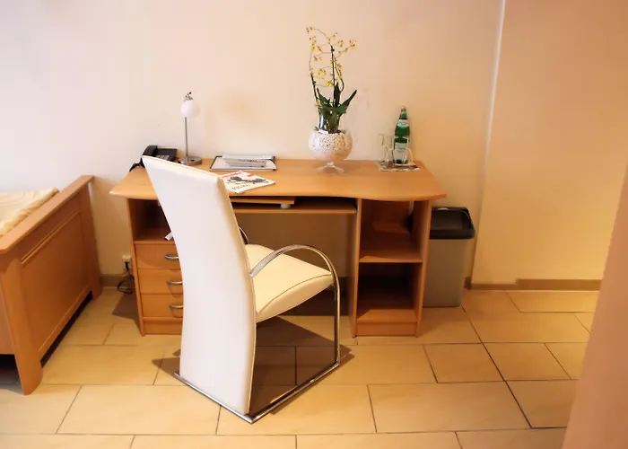 Heidekoenig ホテル ツェレ