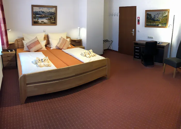 Heidekoenig 3* ツェレ