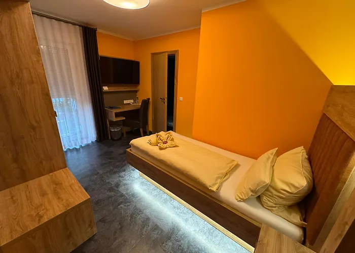 Heidekoenig ホテル ツェレ