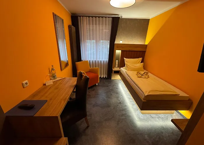 Heidekoenig 3* ツェレ