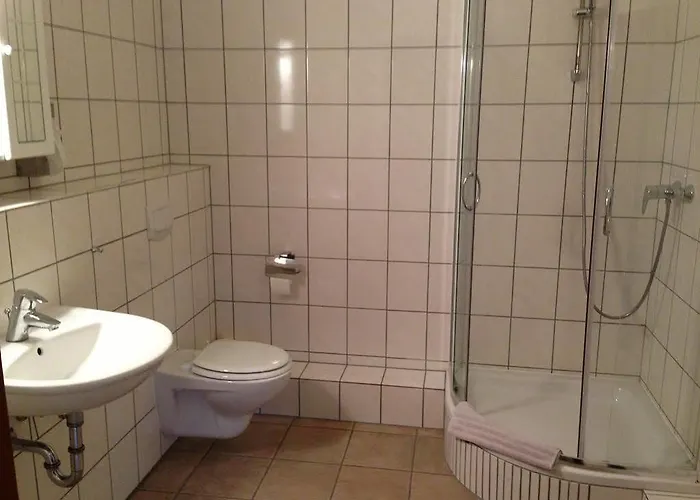 Heidekoenig 3* ツェレ